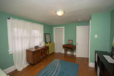 137 E Kelso Rd, Columbus, OH 43202 photo 25