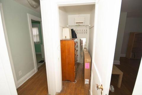 137 E Kelso Rd, Columbus, OH 43202 photo 28