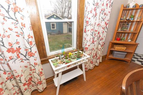 137 E Kelso Rd, Columbus, OH 43202 photo 10
