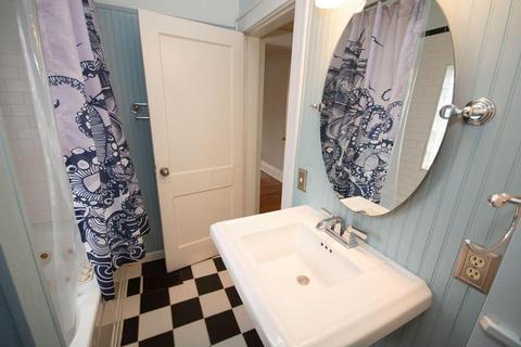 110 Tibet Rd, Columbus, OH 43202 photo 27