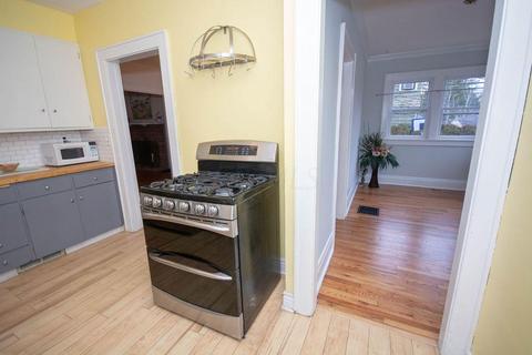 110 Tibet Rd, Columbus, OH 43202 photo 15
