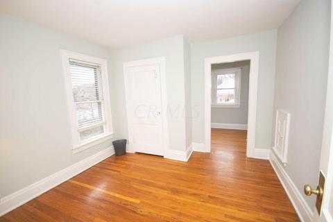 110 Tibet Rd, Columbus, OH 43202 photo 25