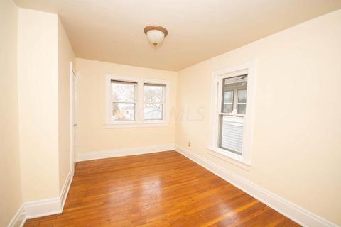 110 Tibet Rd, Columbus, OH 43202 photo 23