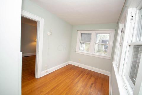 110 Tibet Rd, Columbus, OH 43202 photo 26