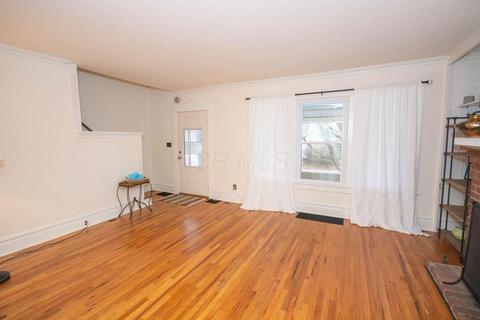 110 Tibet Rd, Columbus, OH 43202 photo 7