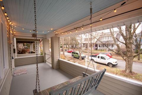 110 Tibet Rd, Columbus, OH 43202 photo 17