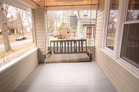 110 Tibet Rd, Columbus, OH 43202 photo 4