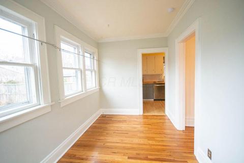 110 Tibet Rd, Columbus, OH 43202 photo 12