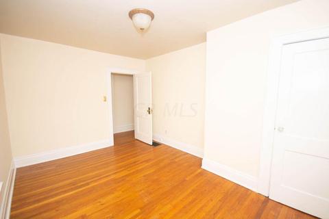 110 Tibet Rd, Columbus, OH 43202 photo 24