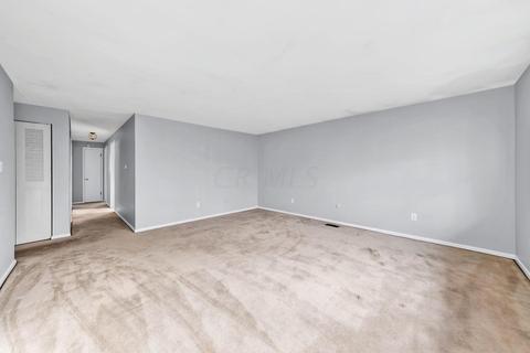 2025 Chippewa Dr, Circleville, OH 43113 photo 6