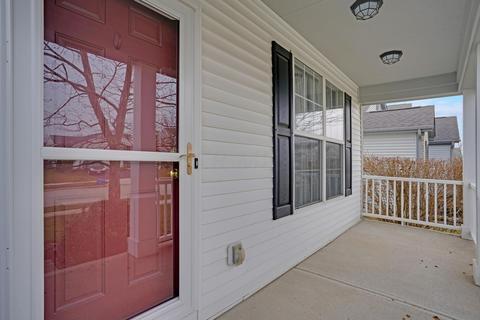 219 Brenden Loop, Delaware, OH 43015 photo 3