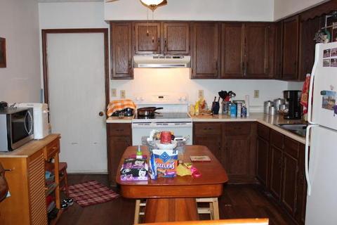 125 Rustic Dr, Circleville, OH 43113 photo 2