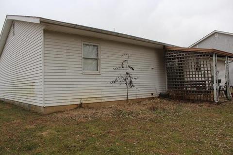 125 Rustic Dr, Circleville, OH 43113 photo 9