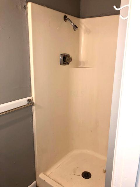 374 E Main St, Circleville, OH 43113 photo 9