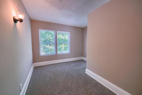 373 E Morrill Ave, Columbus, OH 43207 photo 20