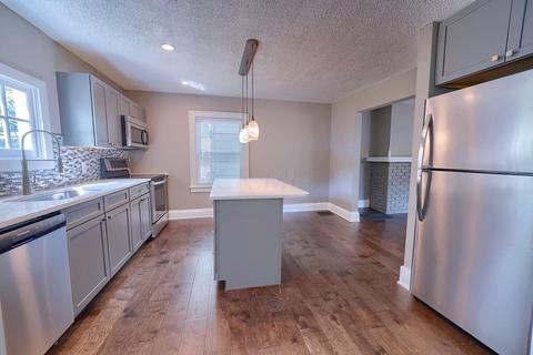 373 E Morrill Ave, Columbus, OH 43207 photo 9