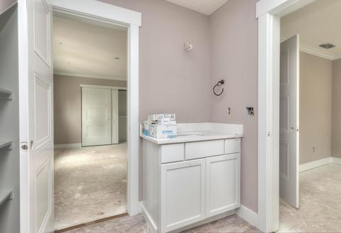 176 E Weber Rd, Columbus, OH 43202 photo 33