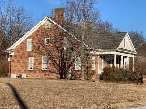 514 Victor Dr, Circleville, OH 43113 photo 2
