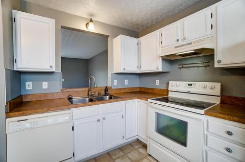 927 Robmeyer Dr, Columbus, OH 43207 photo 8