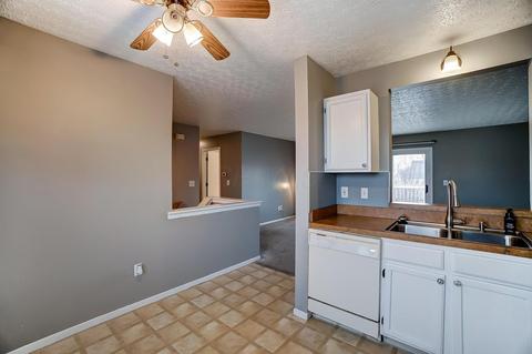 927 Robmeyer Dr, Columbus, OH 43207 photo 9