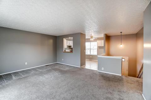 927 Robmeyer Dr, Columbus, OH 43207 photo 6