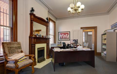 906 E Broad St, Columbus, OH 43203 photo 9