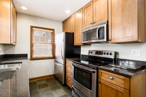 178 E Beaumont Rd, Columbus, OH 43214 photo 5