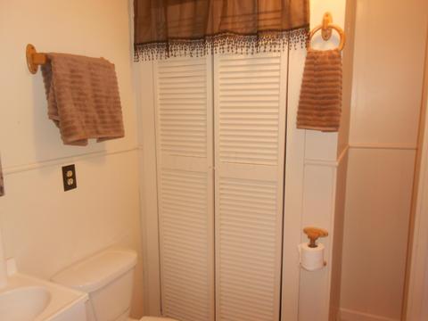 376 Walnut St, Circleville, OH 43113 photo 10