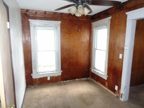 929 Davids St, Marion, OH 43302 photo 6