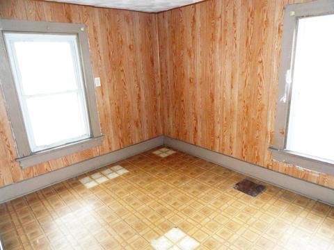 929 Davids St, Marion, OH 43302 photo 8