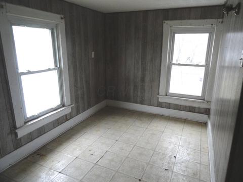 929 Davids St, Marion, OH 43302 photo 7