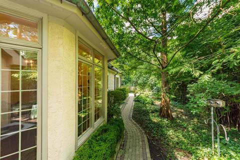 5 Lyonsgate Rd, Bexley, OH 43209 photo 77