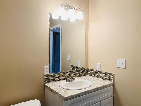 232 Ravenwood Dr, Springfield, OH 45504 photo 7