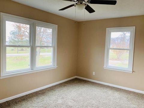 232 Ravenwood Dr, Springfield, OH 45504 photo 4