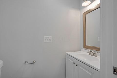 1391 E Maynard Ave, Columbus, OH 43211 photo 21