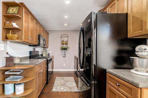 628 Huron Dr, Heath, OH 43056 photo 5
