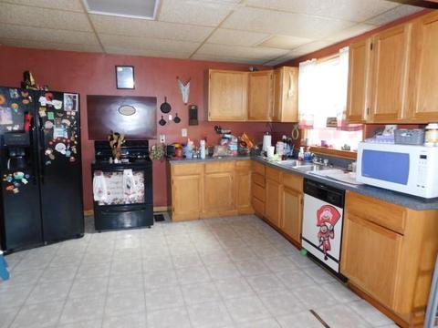 152 Gallagher Ave, Logan, OH 43138 photo 3