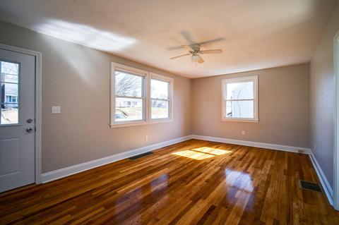 1417 N Plum St, Springfield, OH 45504 photo 5