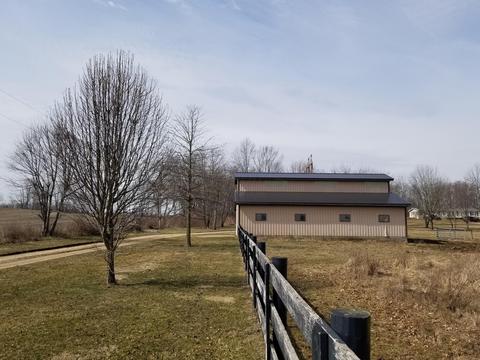6751 Sharp Rd, Mount Vernon, OH 43050 photo 3