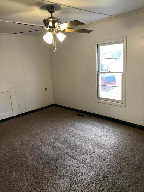 357 Woods Ave, Newark, OH 43055 photo 5