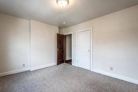 141 E Blake Ave, Columbus, OH 43202 photo 16