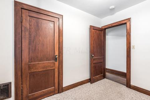 141 E Blake Ave, Columbus, OH 43202 photo 14