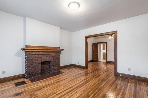 141 E Blake Ave, Columbus, OH 43202 photo 3