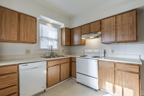 141 E Blake Ave, Columbus, OH 43202 photo 29