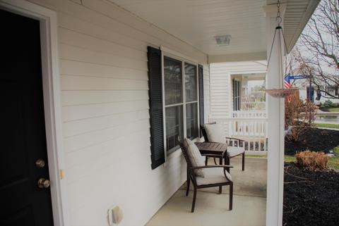 106 Simon St, Delaware, OH 43015 photo 2