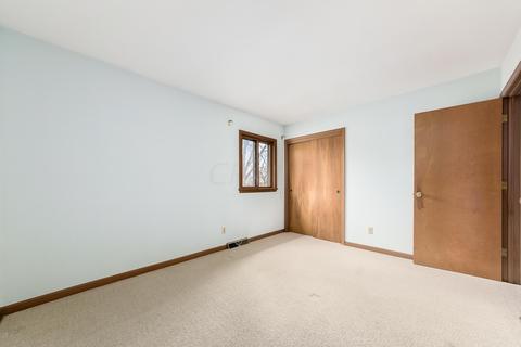 1241 Castleton Rd N, Columbus, OH 43220 photo 23