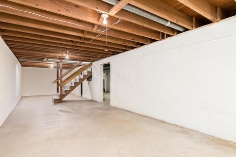 1241 Castleton Rd N, Columbus, OH 43220 photo 31