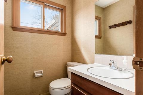 1241 Castleton Rd N, Columbus, OH 43220 photo 18