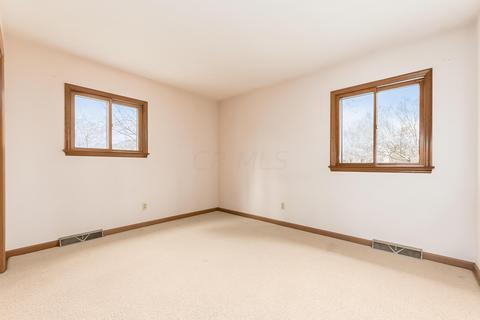 1241 Castleton Rd N, Columbus, OH 43220 photo 25