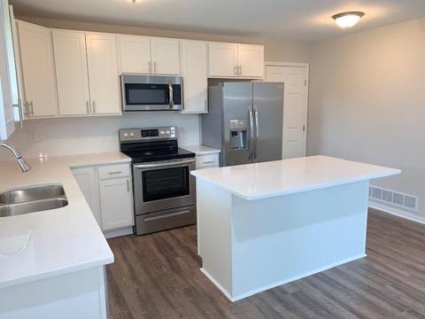 1256 Cedarledge Ln, Galloway, OH 43119 photo 13